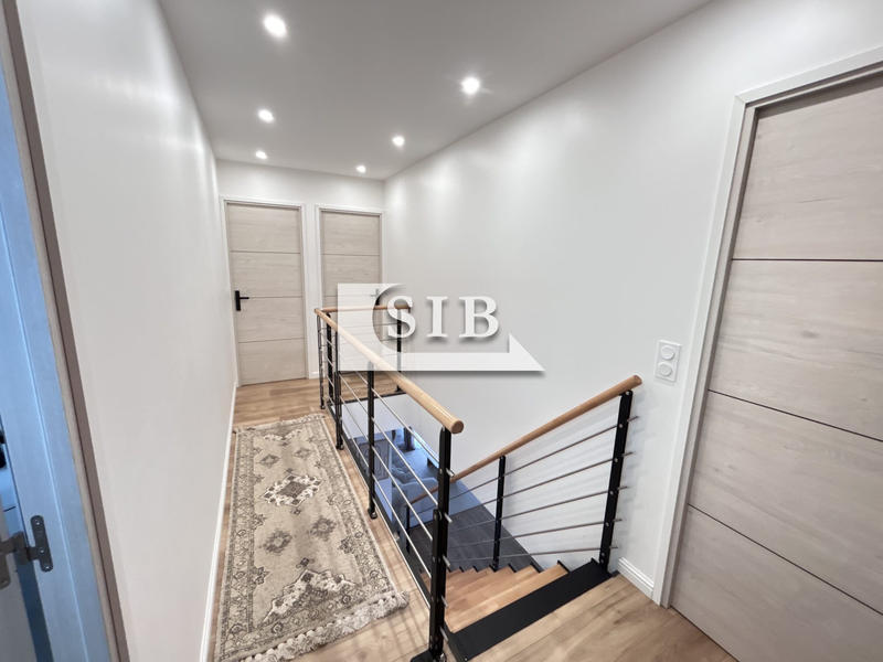 Maison - 150 m² - 6 pièces