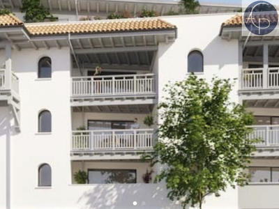 Appartement - 89 m² - 4 pièces