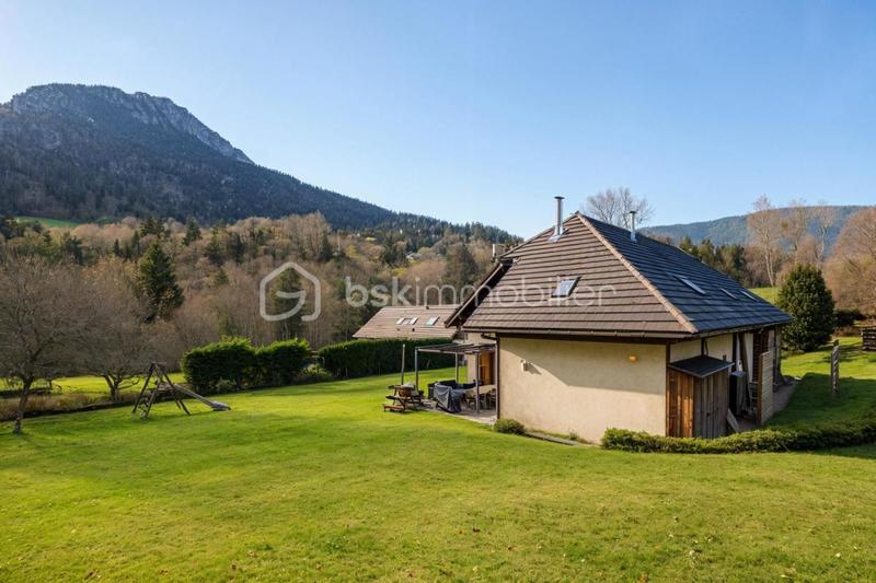 Maison - 164 m² - 5 pièces