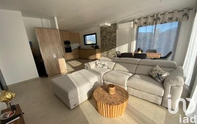 Maison - 80 m² - 4 pièces