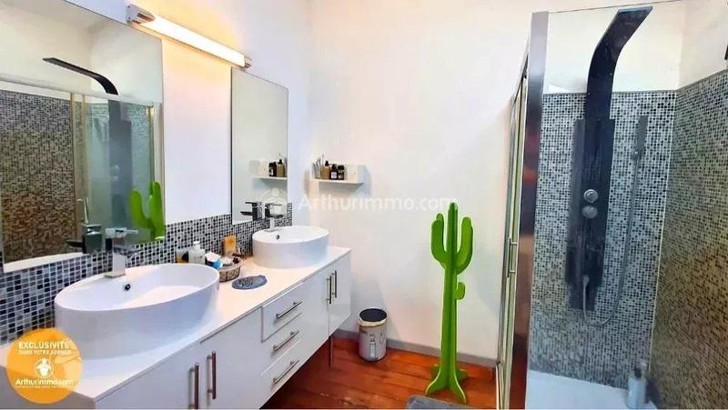 Maison - 164 m² - 6 pièces