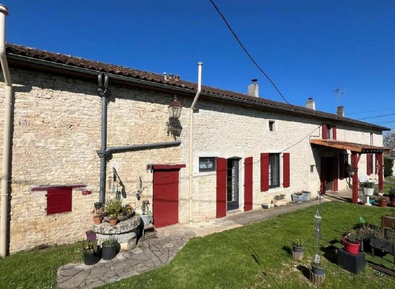 Maison - 218 m² - 7 pièces