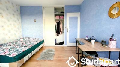 Chambre - 14 m² - 1 pièce