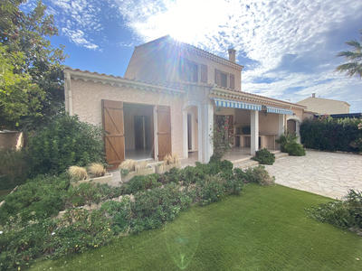 Maison - 111 m² - 5 pièces