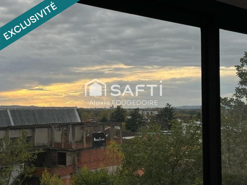 Maison - 230 m² - 6 pièces