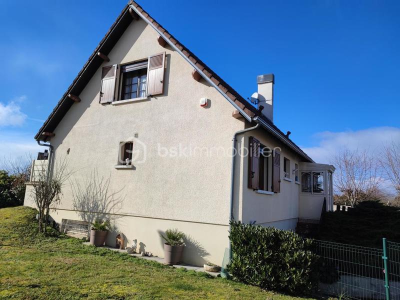 Pavillon - 105 m² - 5 pièces