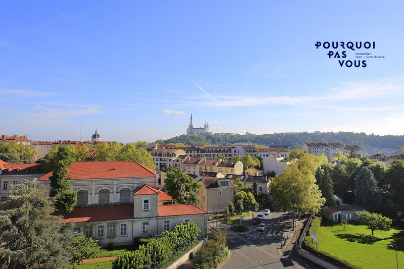 Appartement - 245 m² - 6 pièces