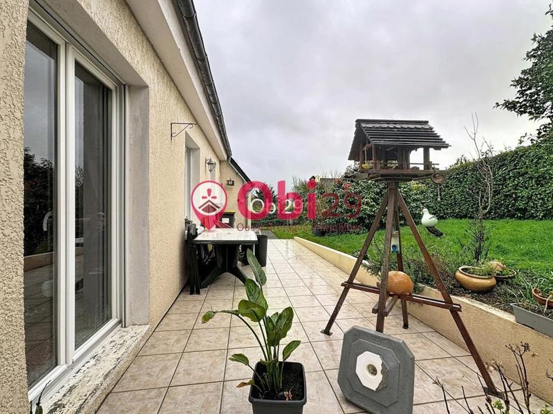 Maison - 92 m² - 5 pièces