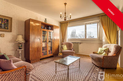 Appartement - 127 m² - 6 pièces