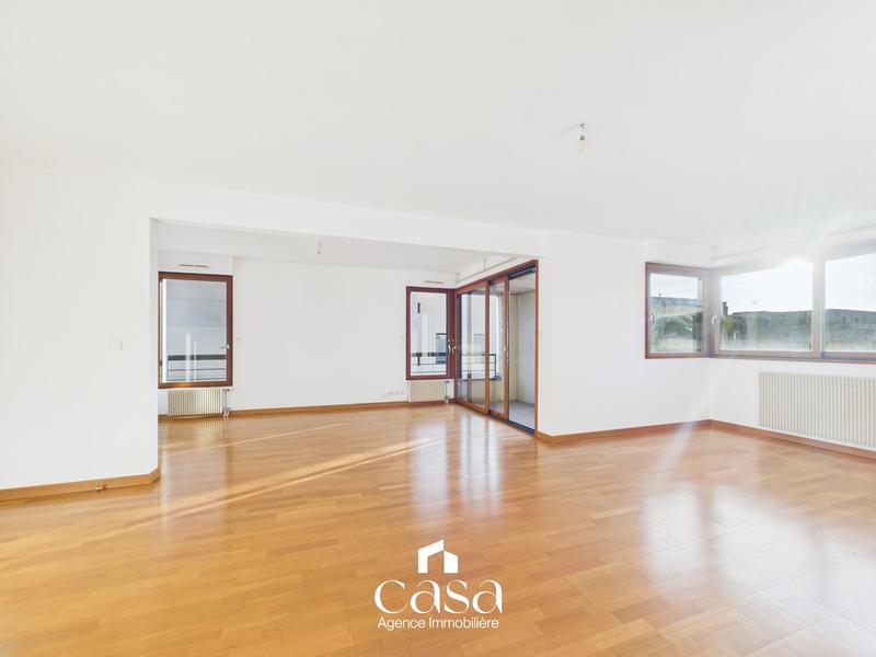 Appartement - 96 m² - 4 pièces