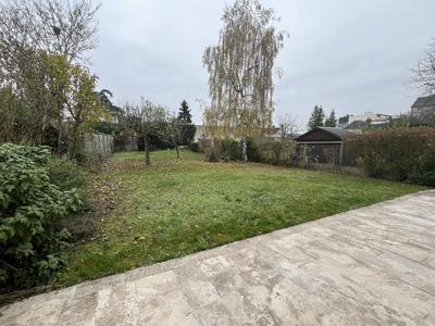 Maison - 165 m² - 8 pièces