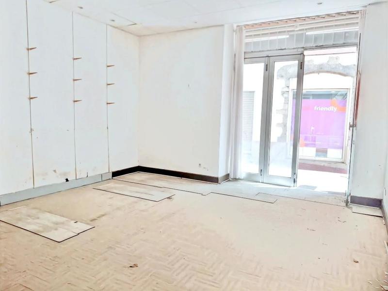 Local commercial - 63 m² - 3 pièces