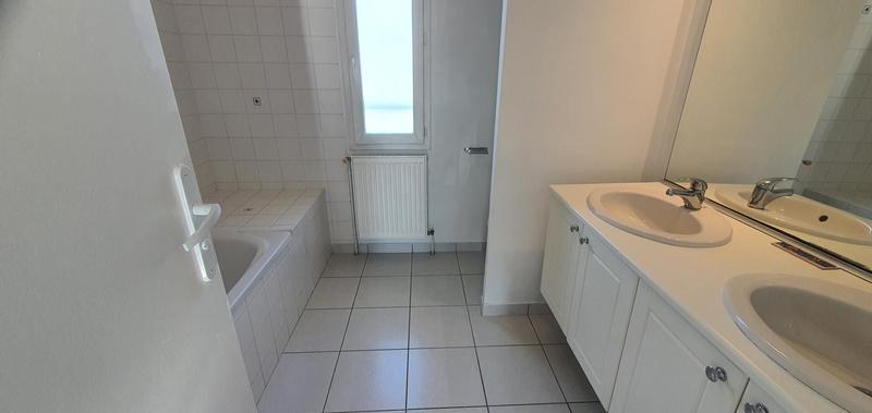 Maison - 105 m² - 6 pièces