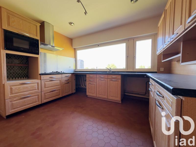 Maison - 267 m² - 7 pièces