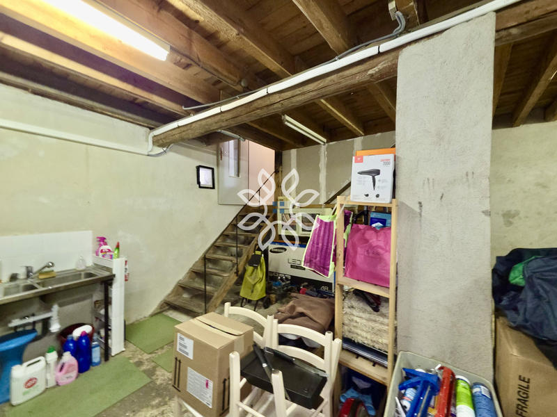 Maison - 150 m² - 8 pièces