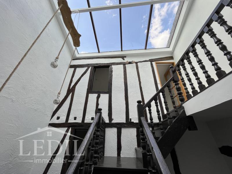 Maison - 166 m² - 4 pièces