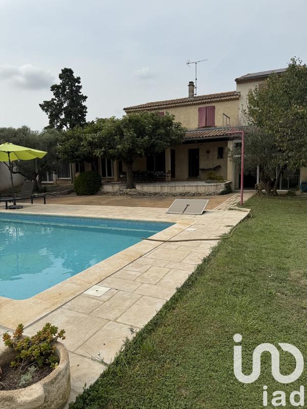 Maison - 230 m² - 10 pièces