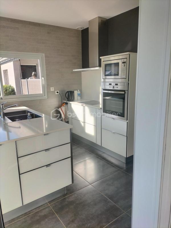 Maison - 196 m² - 6 pièces