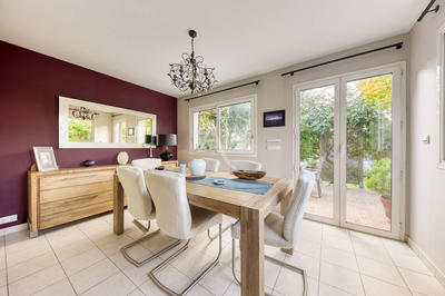 Maison - 122 m² - 6 pièces