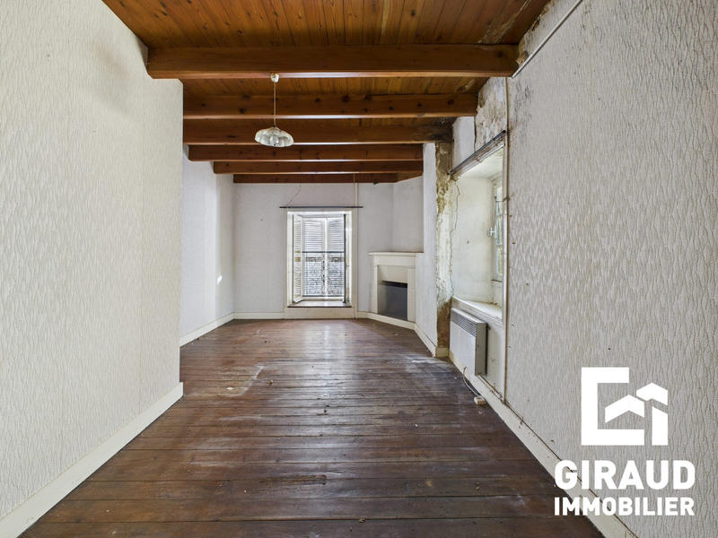 Maison - 155 m² - 8 pièces