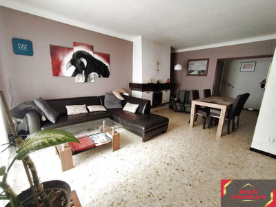 Villa - 104 m² - 5 pièces