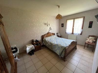 Maison - 143 m² - 7 pièces