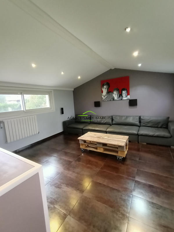 Maison - 158 m² - 7 pièces