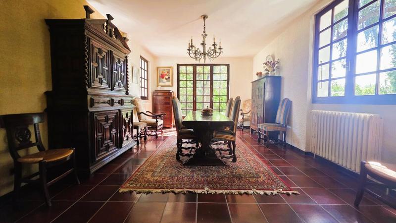 Maison bourgeoise - 215 m² - 8 pièces