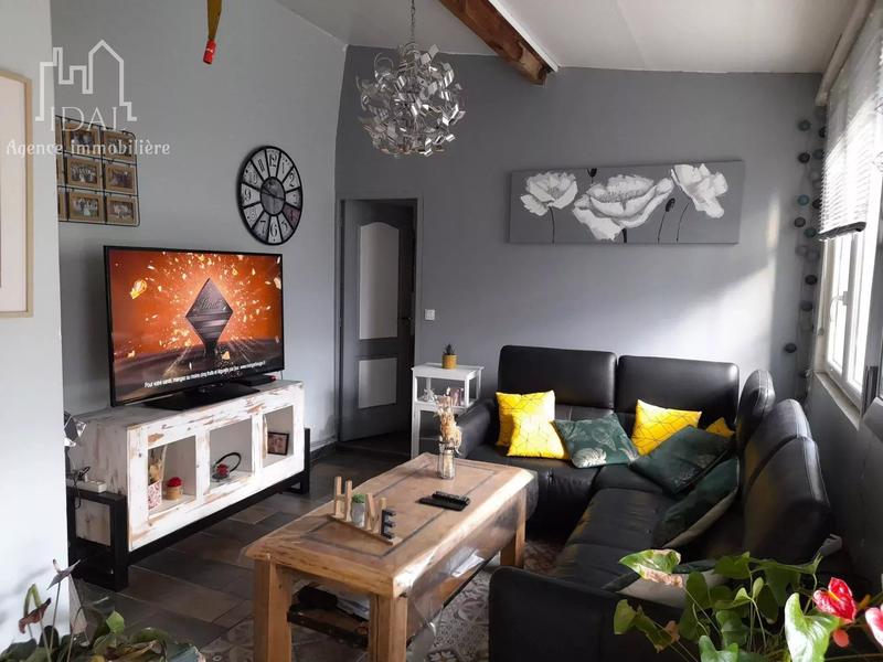 Maison - 223 m² - 10 pièces