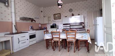 Maison - 110 m² - 7 pièces