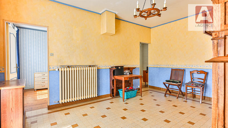 Maison - 80 m² - 5 pièces