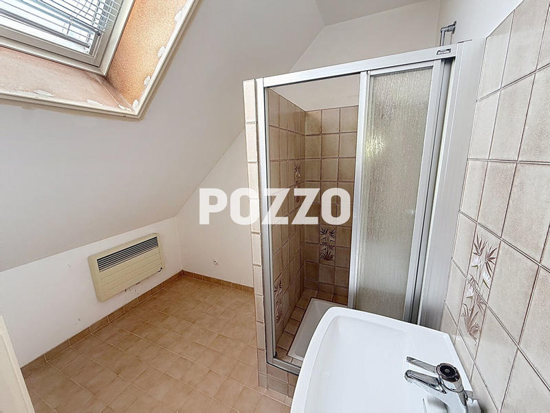 Maison - 121 m² - 5 pièces