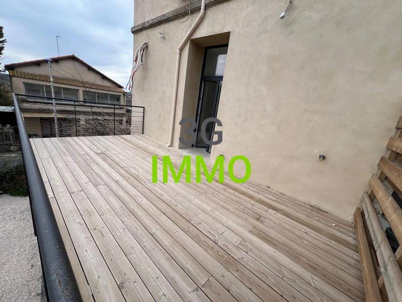 Appartement - 110 m² - 4 pièces