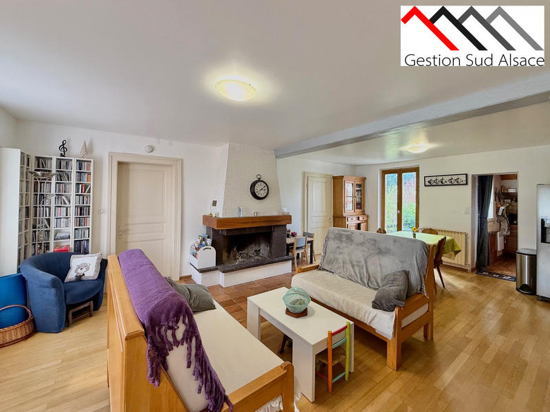 Maison - 166 m² - 8 pièces