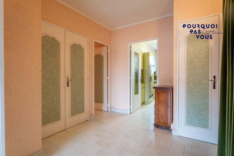 Appartement - 93 m² - 4 pièces