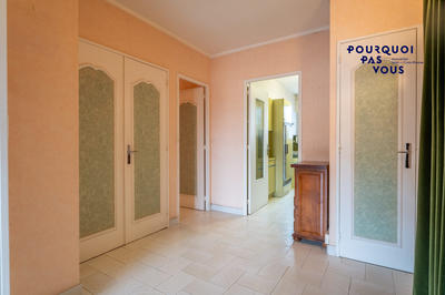 Appartement - 93 m² - 4 pièces