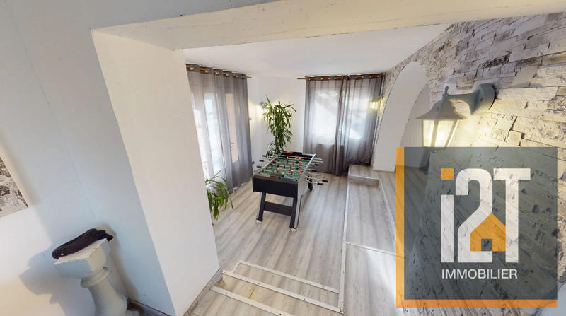 Villa - 170 m² - 7 pièces