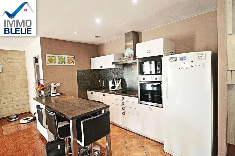 Maison - 161 m² - 5 pièces