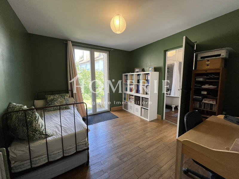 Maison - 193 m² - 8 pièces