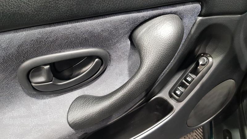 Peugeot 406 Coupe 2.0i pack