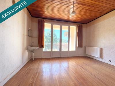 Appartement - 235 m² - 8 pièces