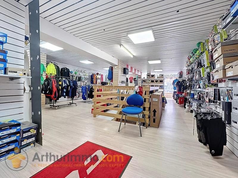 Bureau - 195 m² - 3 pièces