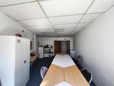 Bureau - 120 m² - 6 pièces