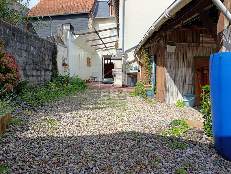 Maison - 80 m² - 4 pièces