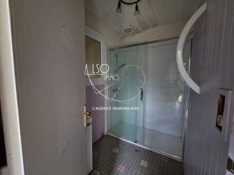 Maison - 96 m² - 5 pièces