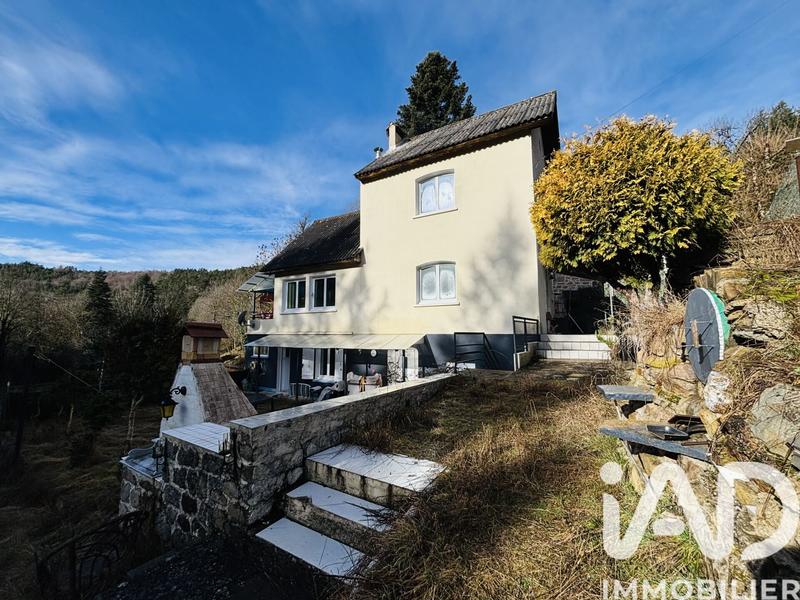 Maison - 107 m² - 5 pièces