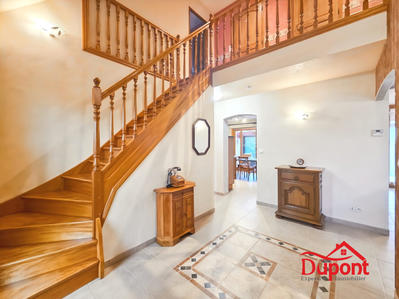 Maison - 106 m² - 7 pièces