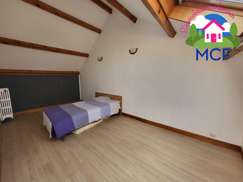 Maison - 288 m² - 10 pièces