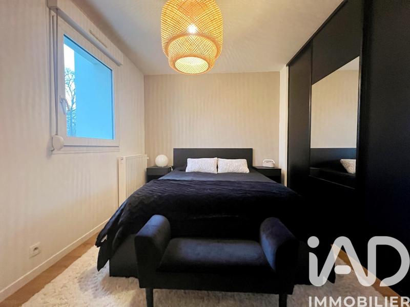 Appartement - 100 m² - 5 pièces