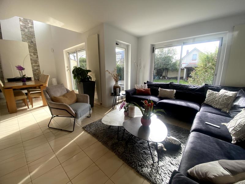 Maison - 162 m² - 7 pièces